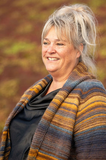 Martha cardigan - strikket i Taormina