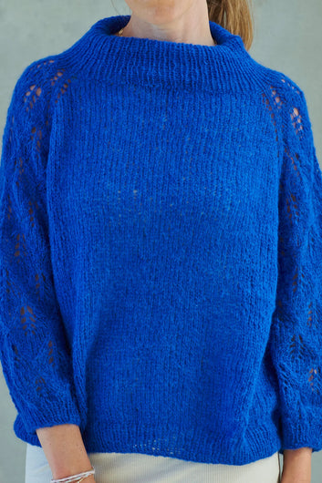 Rønbjerg Bluse - strikket i Elba