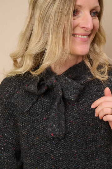 Bowtie and Pearls - strikket i casablanca lux