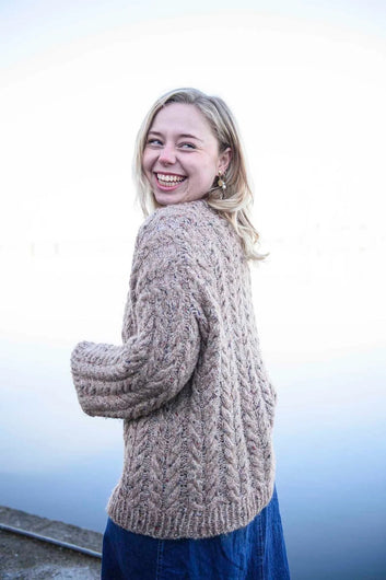 Milla Sweater - Strikket i Casablanca