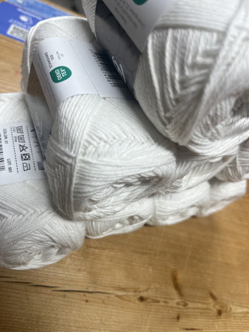 Bomuld 8/4 🧶 Hvid